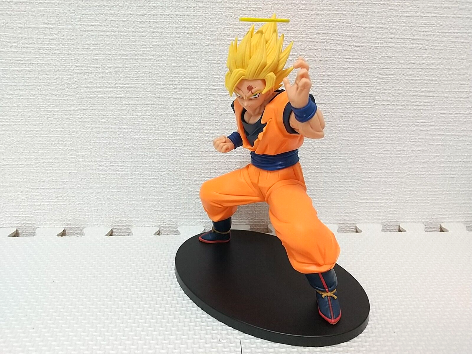 Banpresto 17847 Dragon Ball Z Burning Fighters Vol. 1 Son Goku Figure