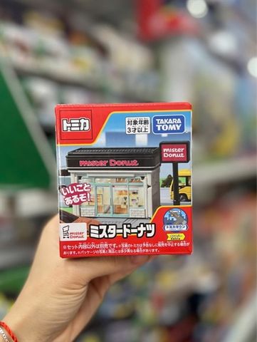  Tomica World 228813- Donut Restaurant Mister Donut 
