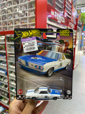  HRT69/GJT68 Mô hình xe Hot Wheels Boulevard-66 Chevrolet Covair Yenko Stinger 
