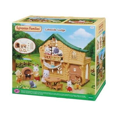  EP-5451 Sylvanian Families Lakeside Lodge 