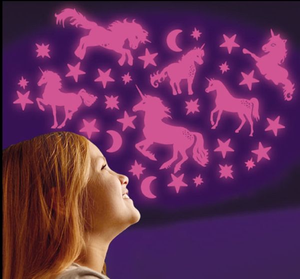 Đồ chơi dán tường phát sáng Glitter Unicorns B8626