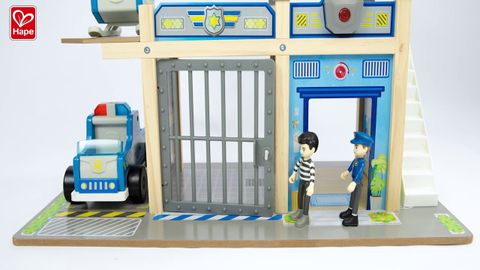  E3050-Đồ chơi Sở cảnh sát Metro HAPE 