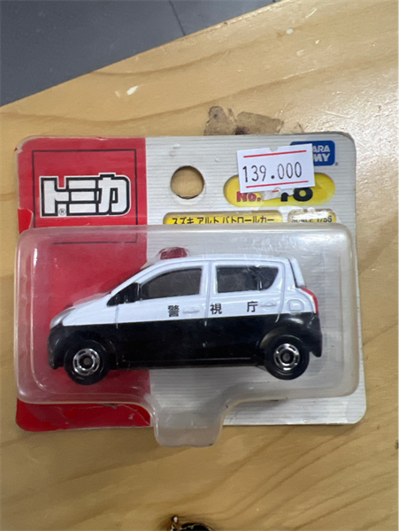 23win08 com mô hình xe Tomica 48 Suzuki Alto patro car