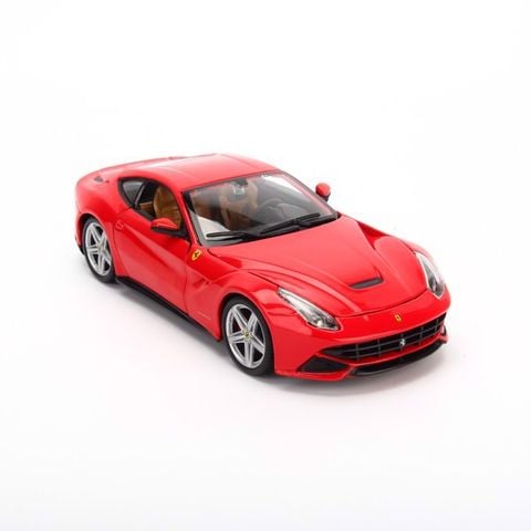  1:24 FERRARI F12 BERLINETTA 