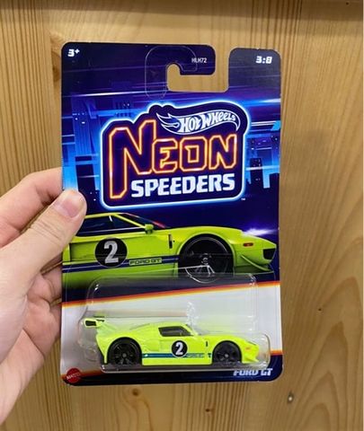  HRW77 Mô hình xe Hot Wheels Neon Speeders FORD GT 