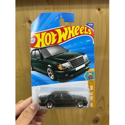  JFN67 Hot Wheels Basic Car, Mercedes-Benz 500E 