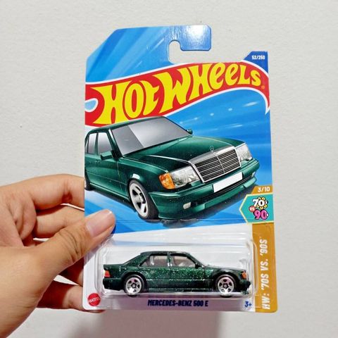  Mô hình xe HYX02 Hot Wheels Mercedes -Benz 500 E 
