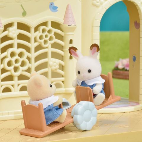  Đồ chơi Sylvanian Family School Kindergarten Forest Fun S-61 