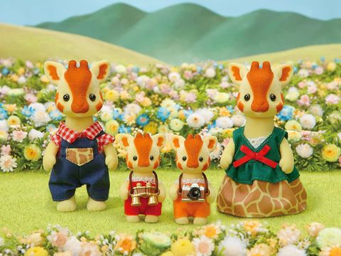  Sylvanian Families Calico Critters Highbranch Giraffe Family CC1977 