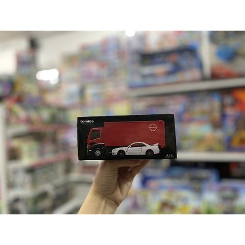  23win08 com mô hình xe tomica TRANSPORTER NISSAN SKYLINE GT-R 