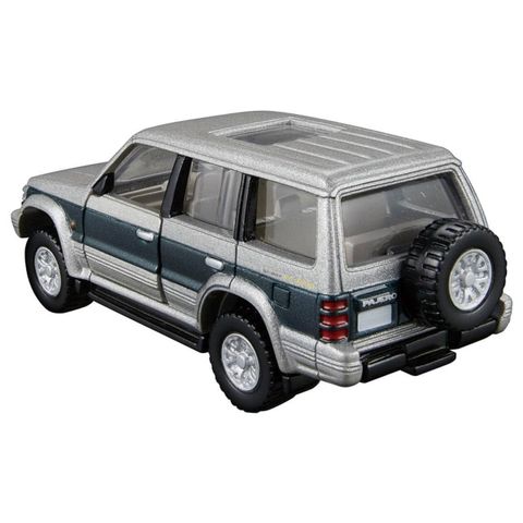  Tomica Premium 04 Mitsubishi Pajero 