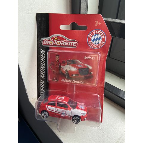  Xe Mô Hình MAJORETTE FC Bayern Munchen Premium Cars 