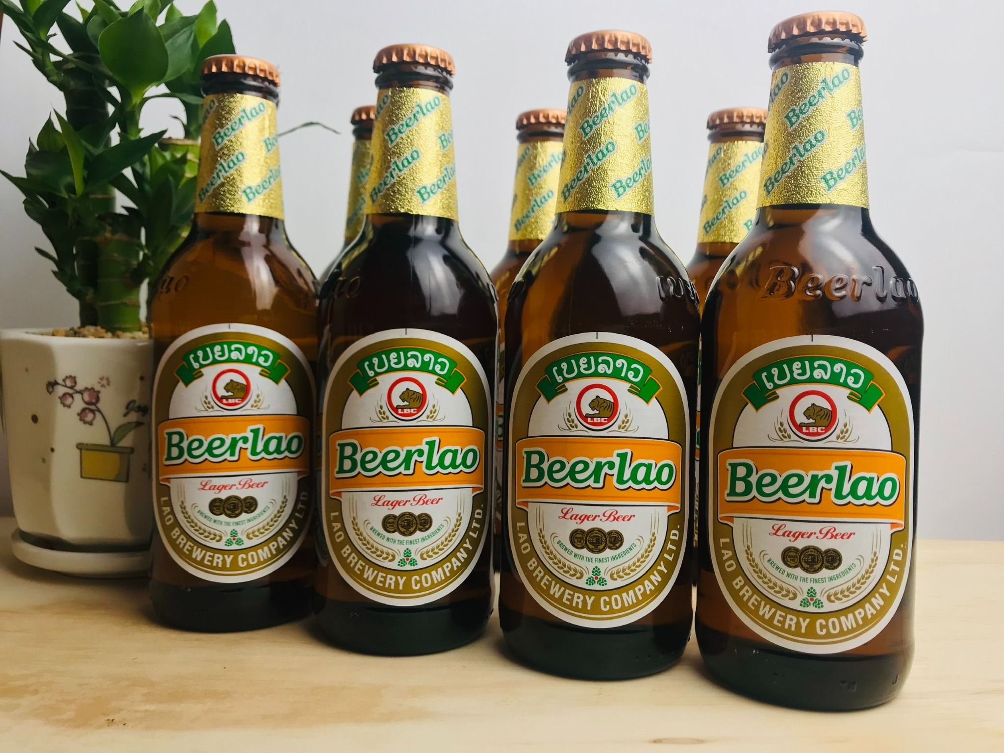 Beer Laos Lager 5 chai 330ml Tiệm bia Bơ