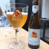Steenbrugge Wit 4.8% – Chai 330ml – Thùng 24 Chai