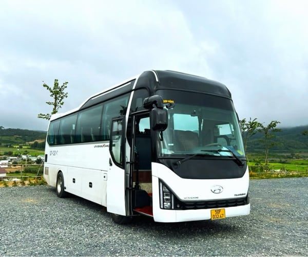  Thuê xe 34 chỗ tại Long An 