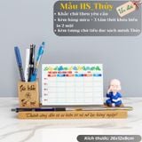  Kệ để bút kèm bảng thời khóa biểu dành cho học sinh 