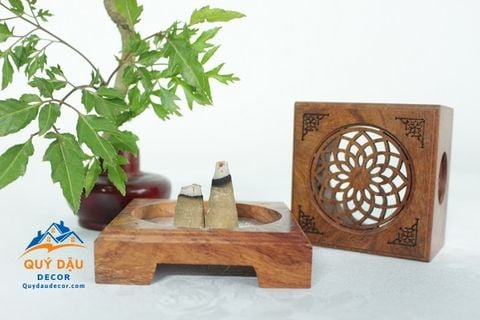  Lư xông Trầm đục lọng kiểu 2 