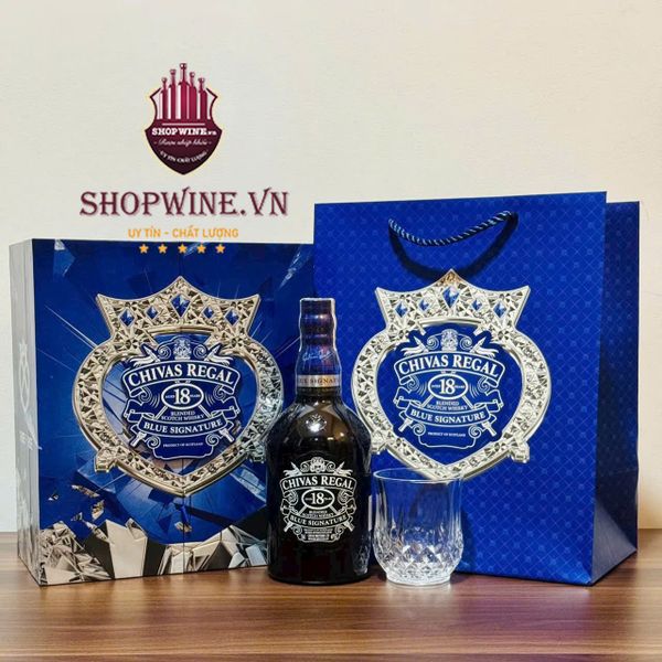  RƯỢU CHIVAS 18 NĂM BLUE HỘP QUÀ TẾT 2025 