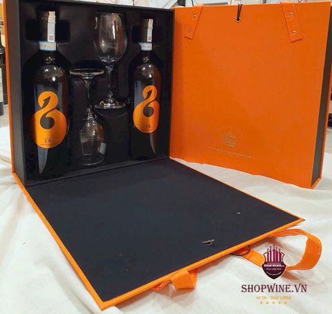  Hộp Rượu Vang 2 Chai + 2 ly + Rượu Vang Ý 816 Primitivo Di Manduria 