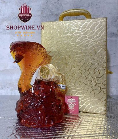  Rượu linh vật rắn 2025 