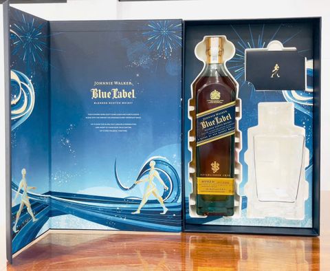  Rượu Johnnie Walker Blue Label Hộp quà tết 2025 