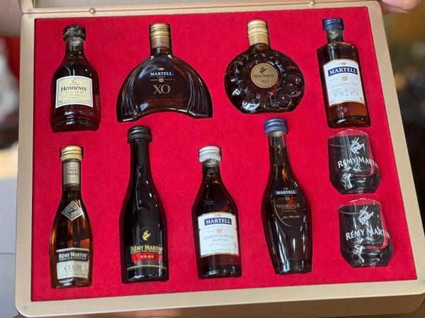  Set Rượu mini limited Whisky & Brandy 