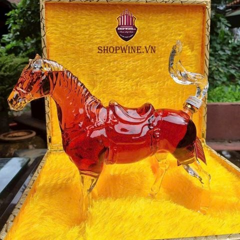  Rượu Linh vật Con Ngựa 2026 