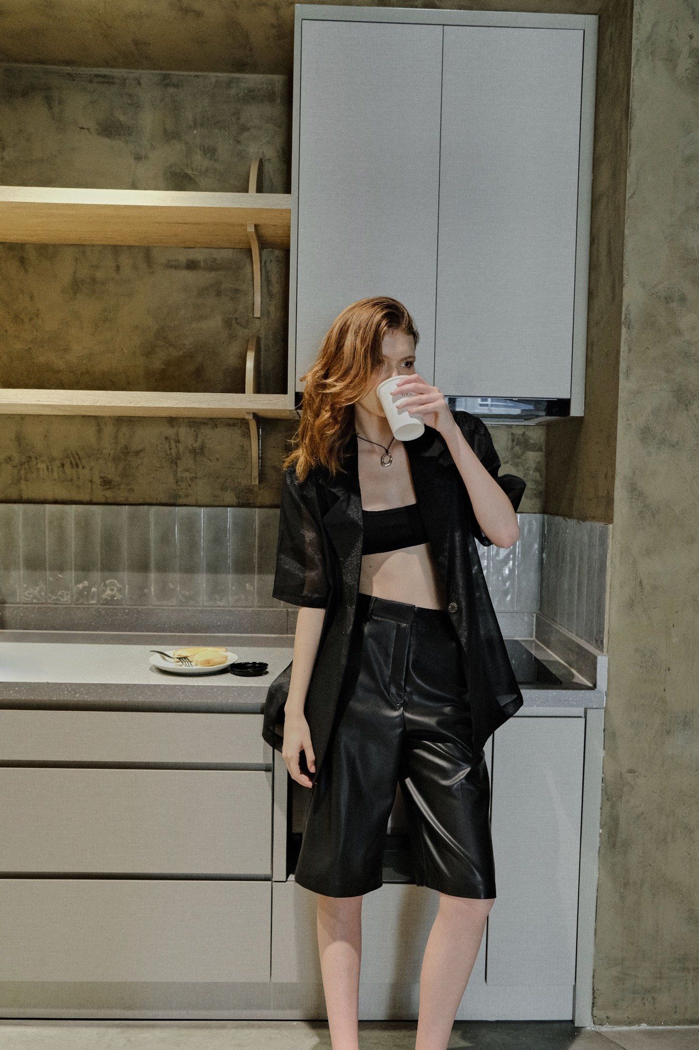  LEATHER BERMUDA SHORT 