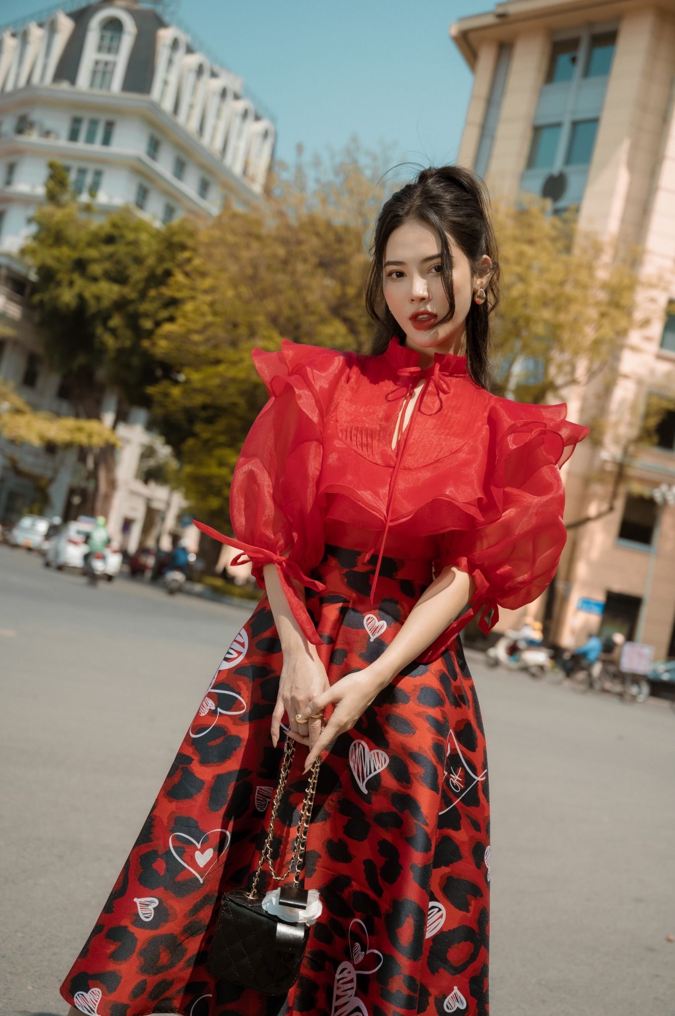 Chân váy đai sừng họa tiết da báo Brown