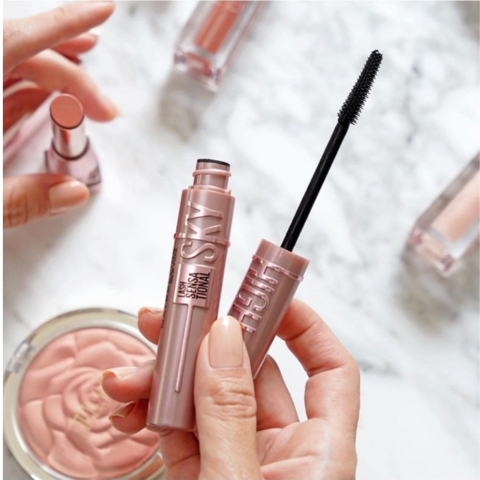 Mascara Maybelline Tơi Dài Mi Không Giới Hạn 6ml