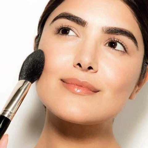 Phấn Phủ Bột LAURA MERCIER Limited ( Kèm bông phấn đỏ)