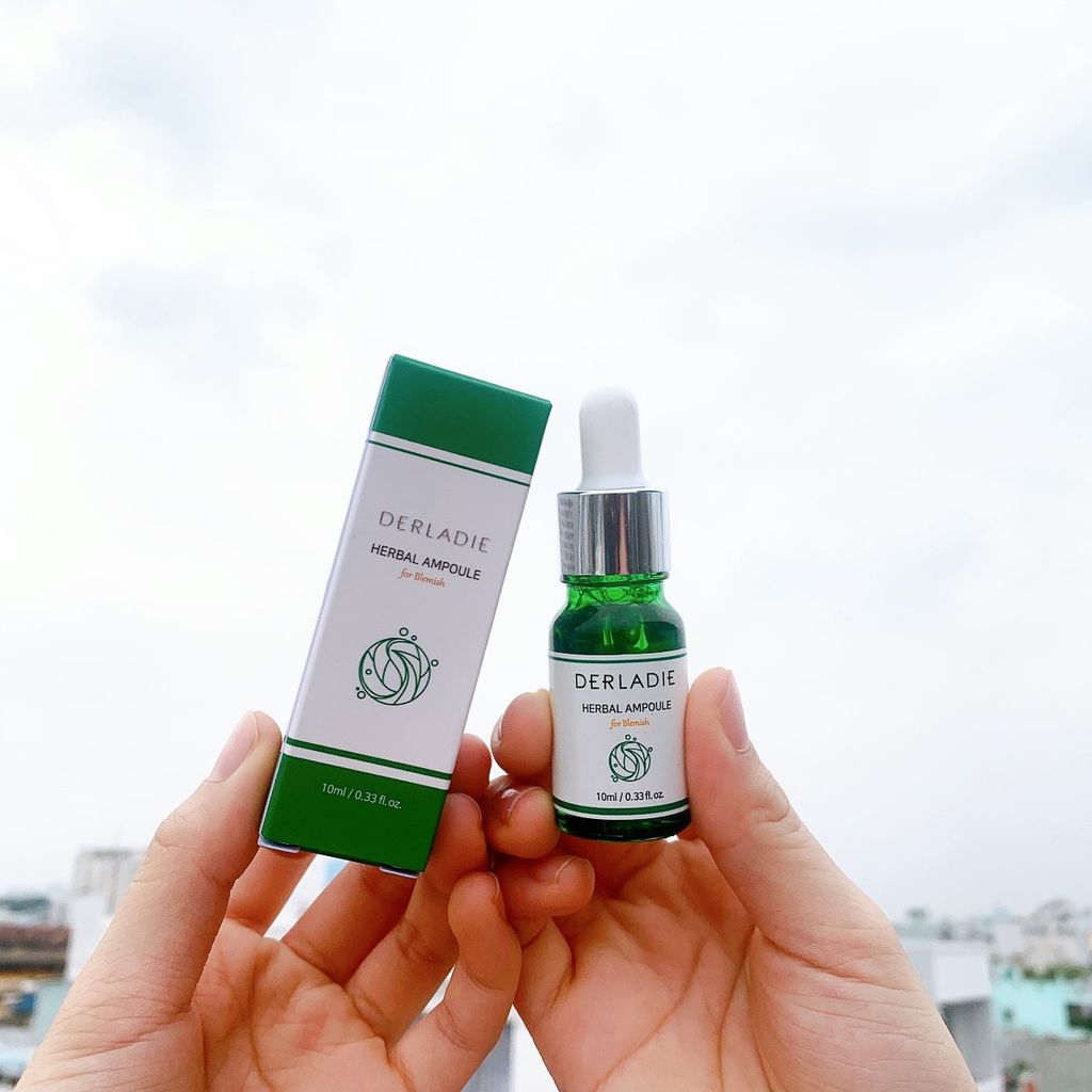 Serum Chấm Mụn Derladie Tràm Trà Xẹp Mụn, Khô Cồi Sau 72H 10ml