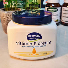 Kem Dưỡng Redwin Vitamin E Dưỡng Da Mềm Mịn 300g