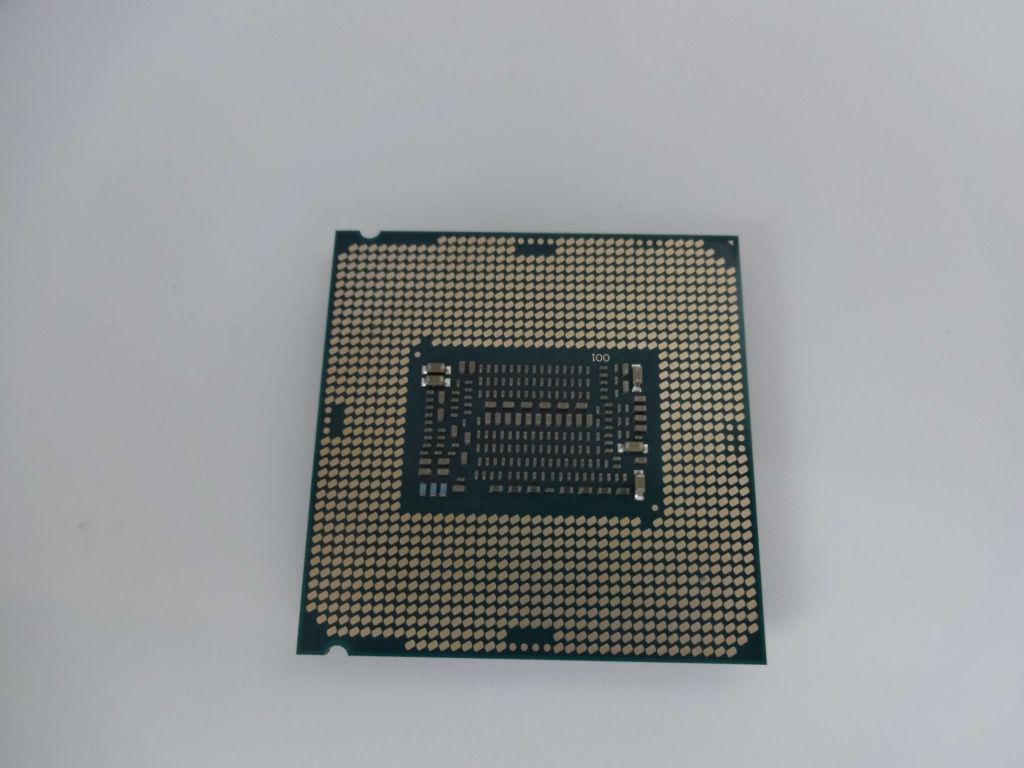 CPU Intel Xeon E-2124G Tray | 1151