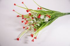 Hoa giả đẹp trang trí nhà cửa chùm hoa Tulip cỏ trắng nhỏ nhiều màu - Cao 35cm bụi 7 cành