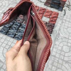 [SIÊU PHẨM...] Ví Cá Sấu Nguyên Con Có Đầu Và Chân Tay!