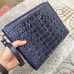 Clutch nam dạng dẹp da cá sấu xanh navy đẹp độc!