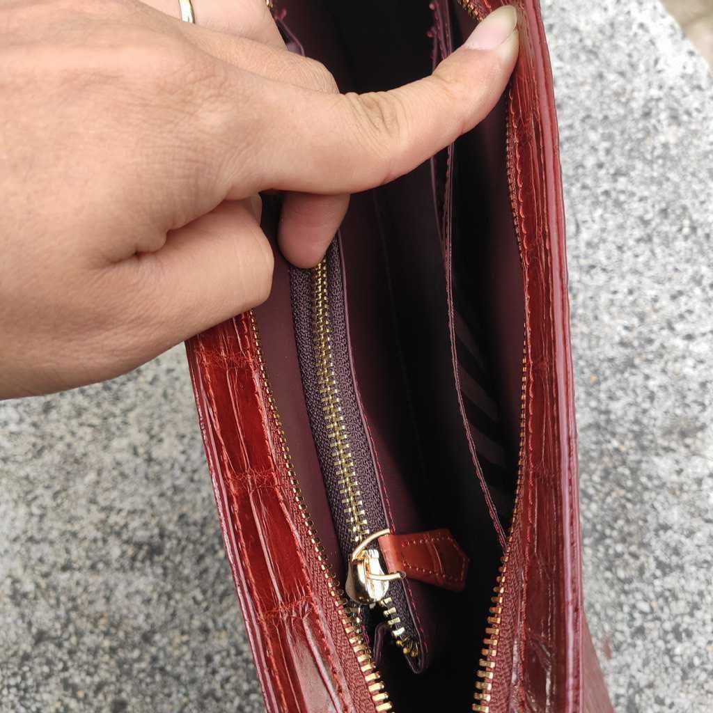 Clutch cầm tay cho nam [DA CÁ SẤU NÂU ĐỎ SANG CHẢNH]