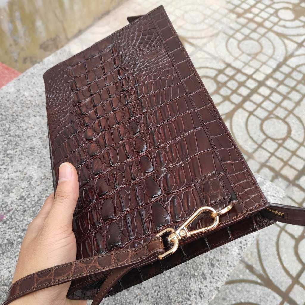 Clutch cầm tay da cá sấu cho nam [DA ĐUÔI CÁ SẤU RẤT ĐẸP]