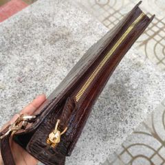 Clutch nam cầm tay [DA BỤNG CÁ SẤU PHIÊN BẢN MÀU NÂU LỊCH LÃM]