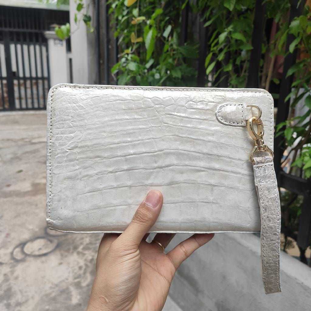 Clutch KHÓA SỐ da bụng cá sấu bạch tạng [THIẾT KẾ MỚI]