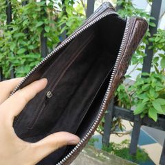 Clutch da cá sấu KHÓA SỐ lịch lãm!