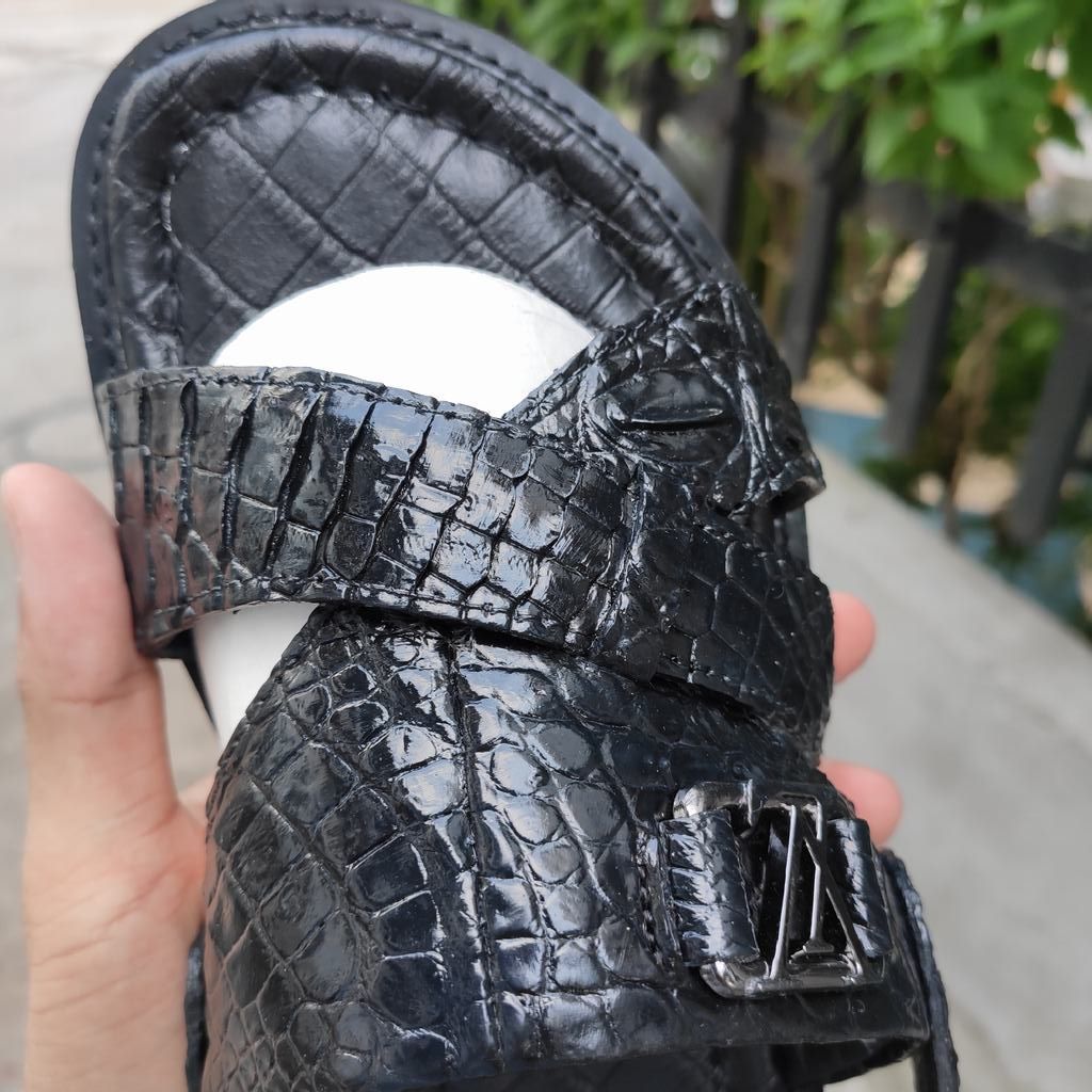 Dép sandal [DA CÁ SẤU HÀNG HIỆU] đế cao su tự nhiên siêu bền!