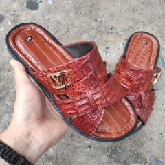 Dép quai ngang [DA CÁ SẤU NÂU ĐỎ SIÊU ĐẸP] đế cao su tự nhiên rất bền!
