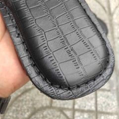 SIÊU PHẨM.. Dép ngang da Bắp tay cá sấu có gai nổi nhẹ!