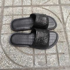 SIÊU PHẨM.. Dép ngang da Bắp tay cá sấu có gai nổi nhẹ!