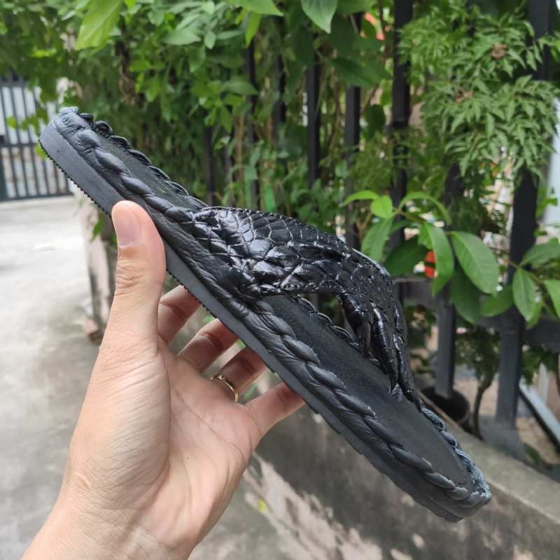[ĐẸP - PHONG CÁCH..] Dép kẹp nam da cá sấu có móng!