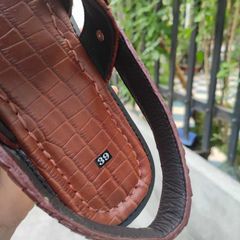 Dép sandal đế sao su Bác Hồ siêu bền [DA CÁ SẤU NÂU ĐỎ BAO SANG]