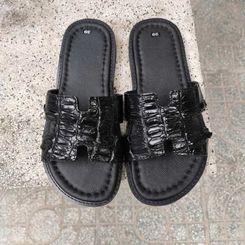 Dép ngang CHỮ H gai lưng cá sấu nổi bật