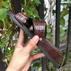 Dép sandal da cá sấu trơn Hàng Hiệu [ĐẾ CAO SU TỰ NHIÊN SIÊU BỀN]